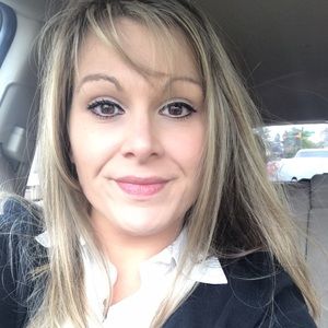 Meet your Posher, Tina